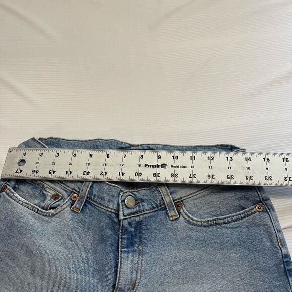 Theory Light Wash Luca Denim Jeans Size 10 - Picture 2 of 9